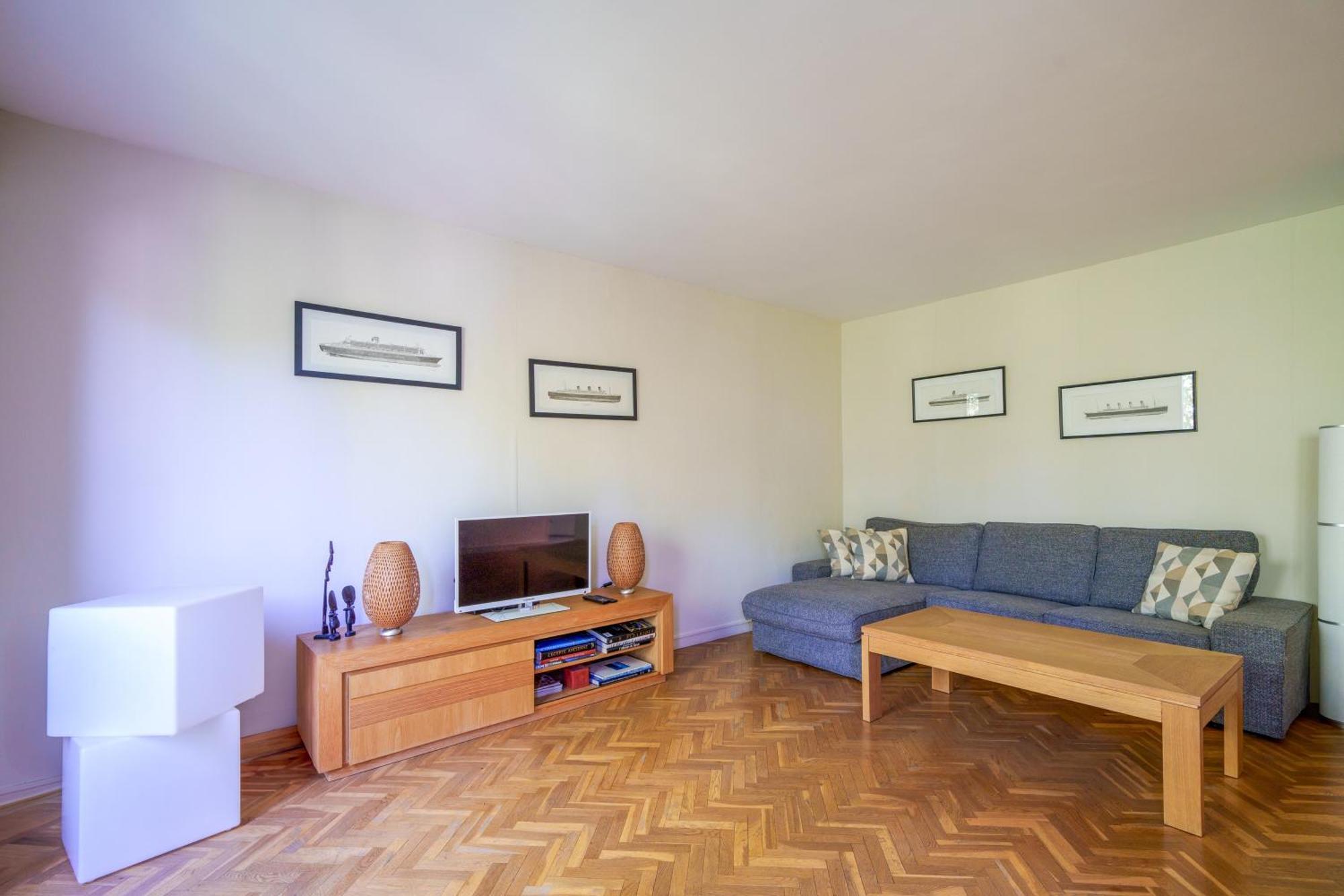 Appartement Tours Centre Avec Parking 4 P Exterior foto